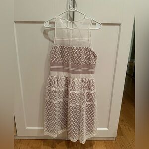 Donna Morgan Sleeveless Embroidered Fit & Flare dress size 10